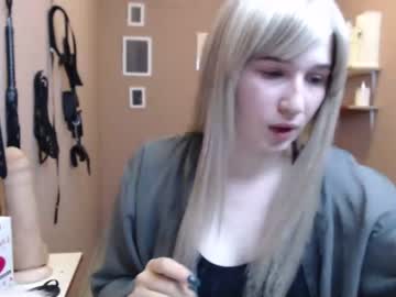 Blondine Blowjob, Ung Blondine, Ung Sutter Pik, Unge Pikke, Blowjob